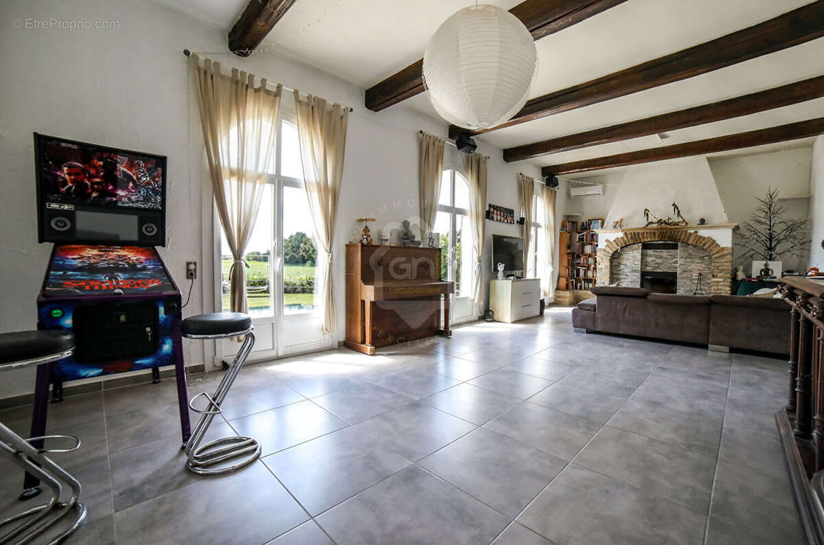 Maison à ORANGE