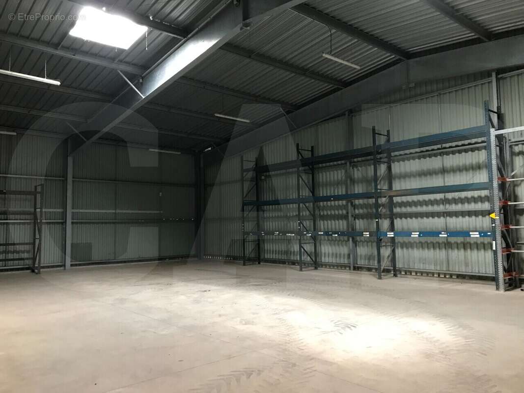 Autre à SAINT-ETIENNE-EN-COGLES