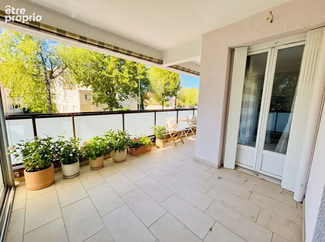 Appartement 4 pièces 104 m² à vendre à Romans-Sur-Isere (26100) - photo 1