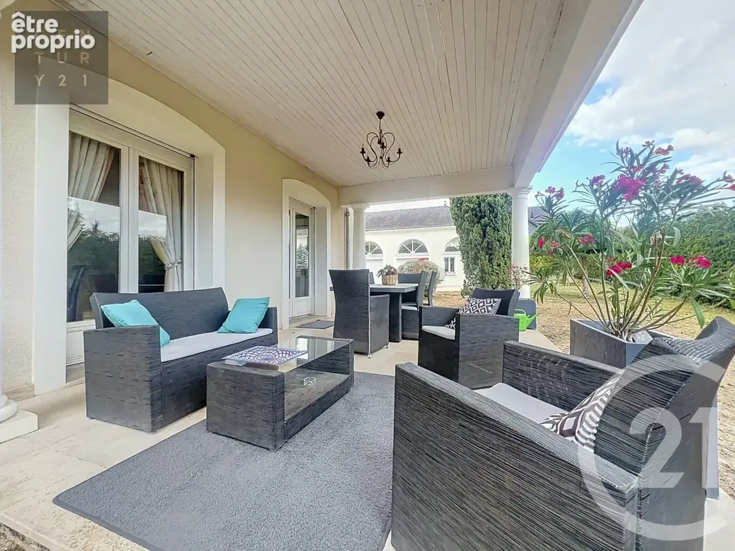 Maison 7 pièces 368 m² à vendre à Charmont-Sous-Barbuise (10150) - photo 8