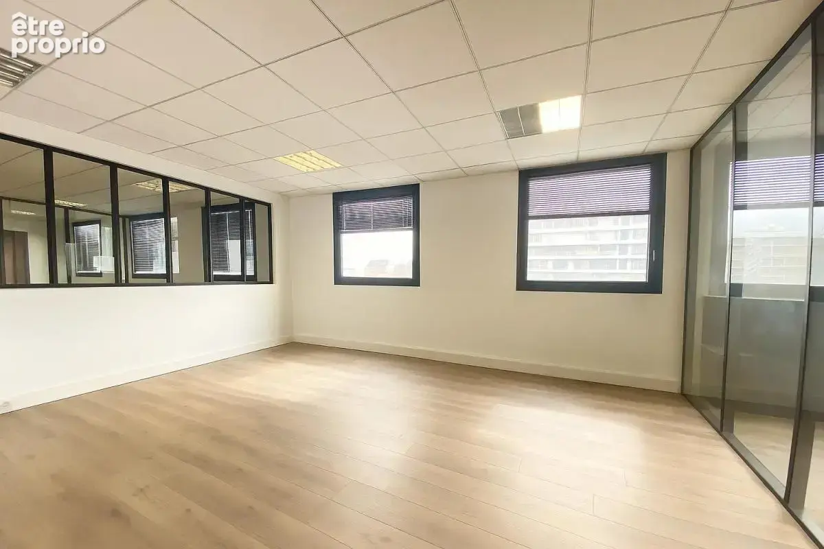 Bureaux à vendre de 208 m² à BOULOGNE BILLANCOURT. Immeuble de bureaux au 6ème étage - photo 4