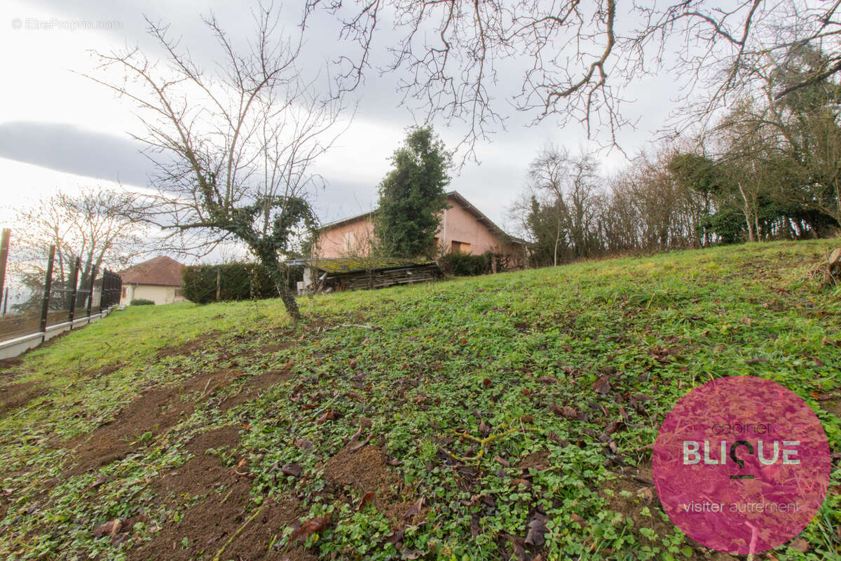 Maison à LAITRE-SOUS-AMANCE