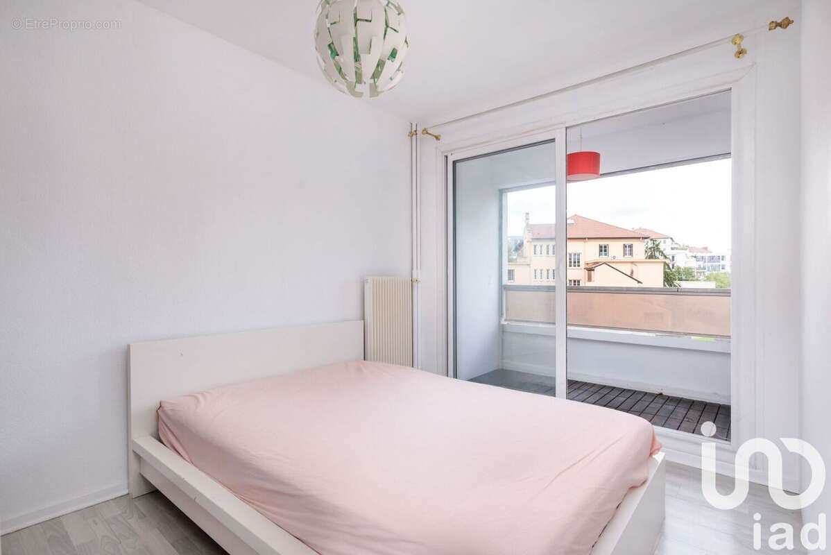 Photo 8 - Appartement à LYON-7E