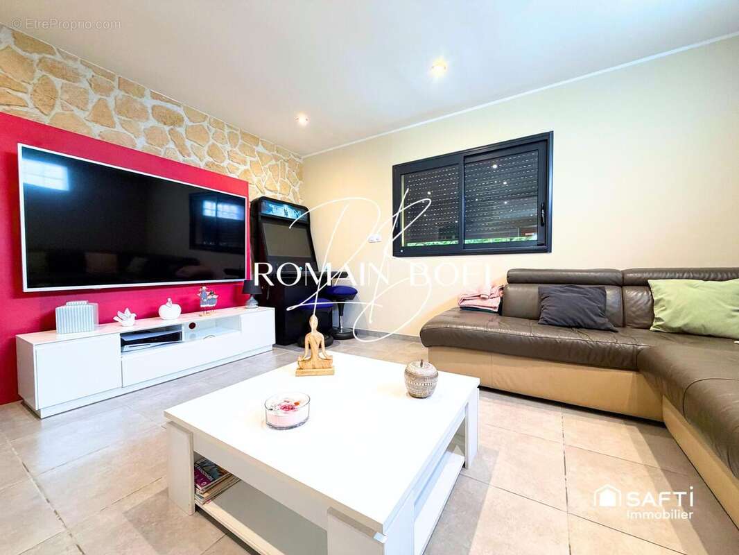 Maison 115 m² à La Calmette  - photo 9