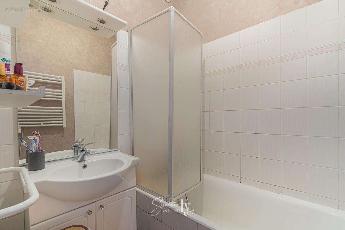 Appartement rénové - photo 8