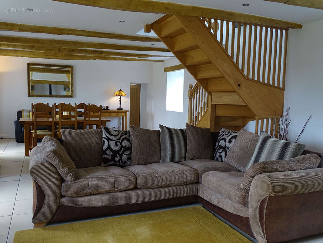 Maison à TREBRIVAN