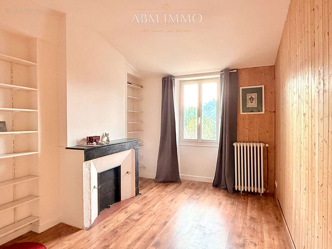 Maison à PORT-SAINTE-FOY-ET-PONCHAPT