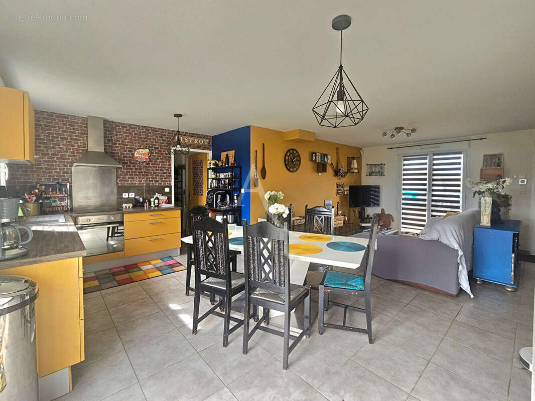 Maison à MONTHOU-SUR-CHER