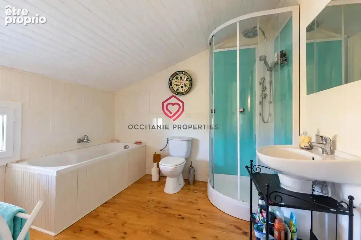 Maison de caractère avec 6 chambres, piscine et vue dégagée sur les Pyrénées - photo 15