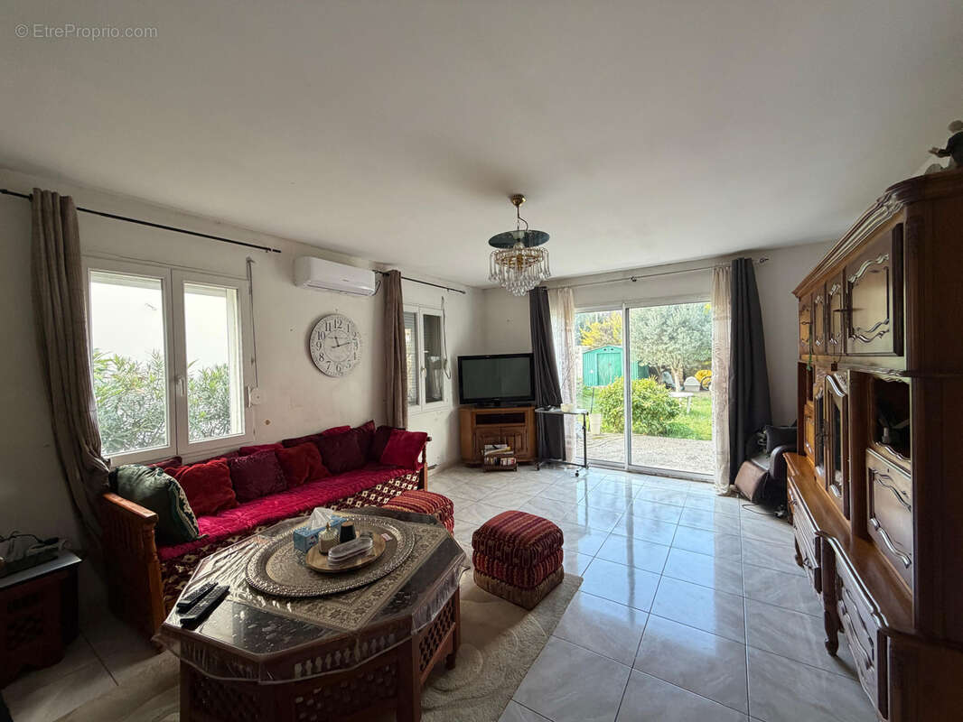 Maison à UZES