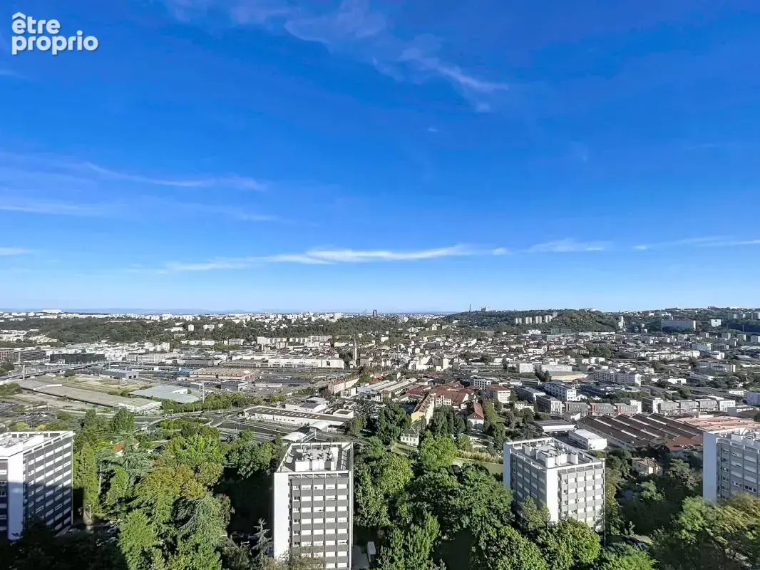 LYON 9e-82 M2- 3 chambres avec balcon-Vue panoramique - photo 13