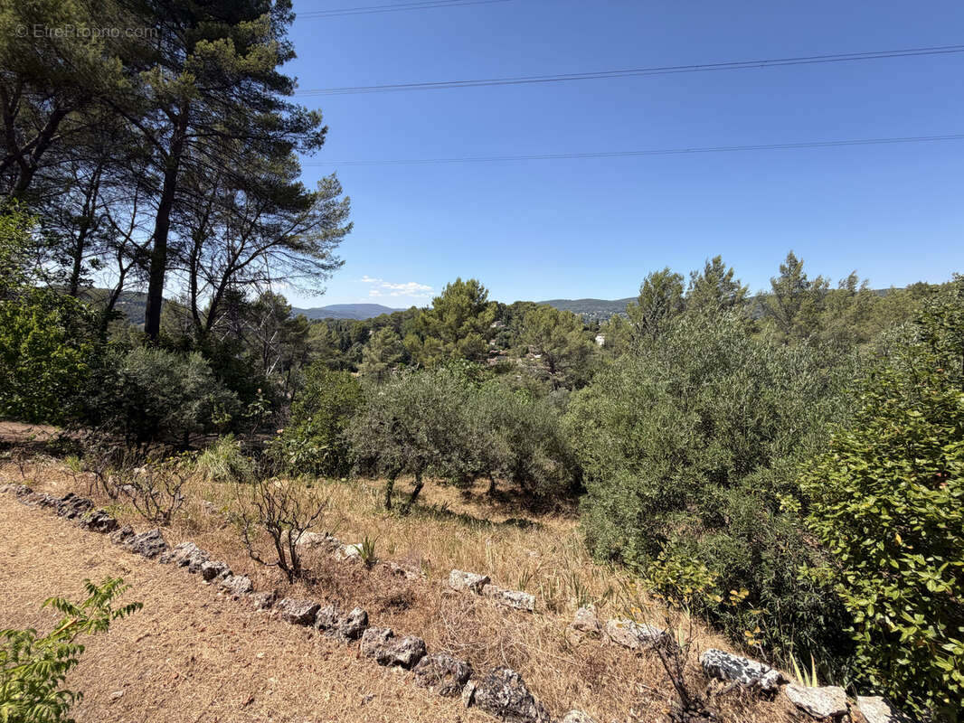 Maison à TRANS-EN-PROVENCE