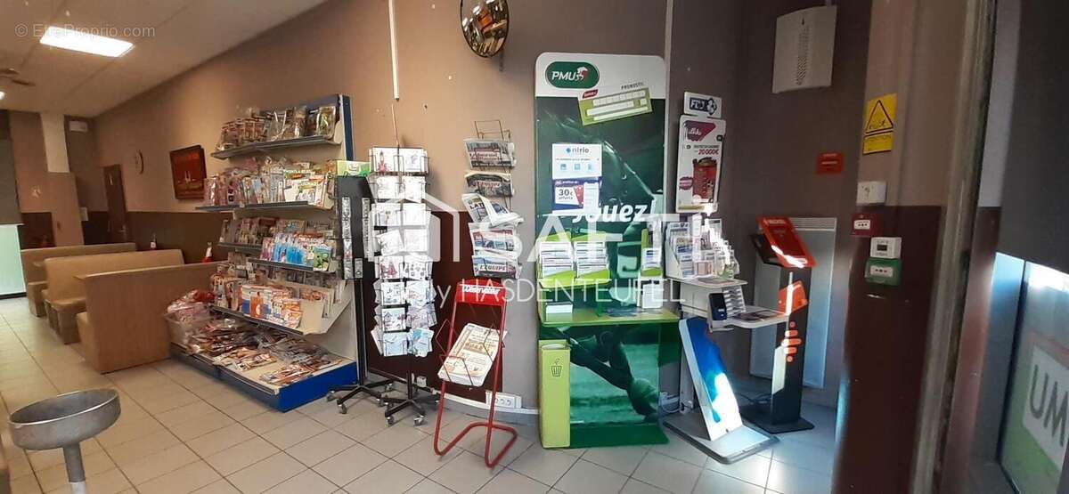 Photo 6 - Commerce à BEUVRAGES