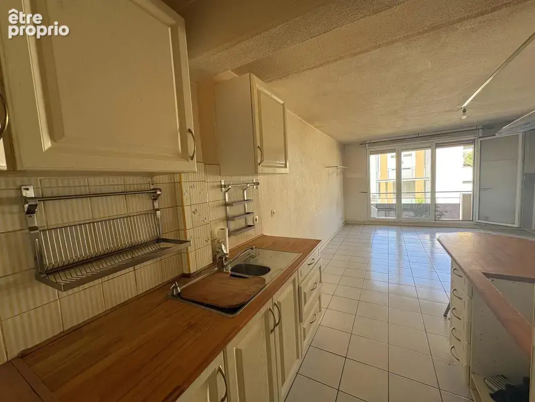 T2 48 m2 hyper centre Aucamville - Balcon et parking privatif - photo 2