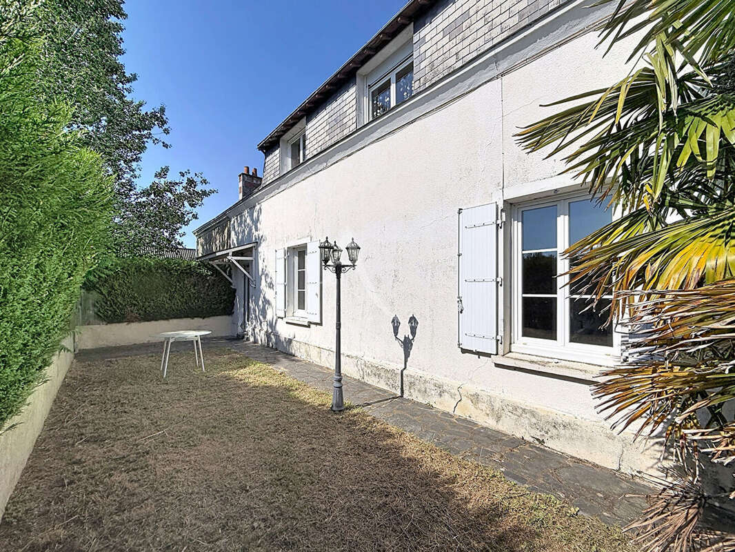 Maison à SAINT-SYLVAIN-D'ANJOU