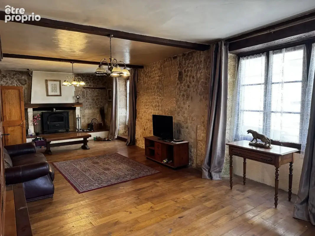 Élégante maison de village du XVIIème siècle - photo 4