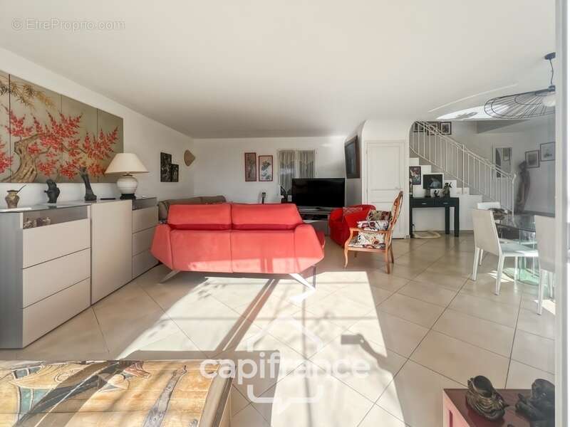 Appartement à HYERES