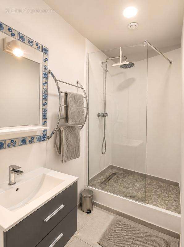 Investissement locatif clé en main – T3 meublé au cœur de La Garde - photo 4