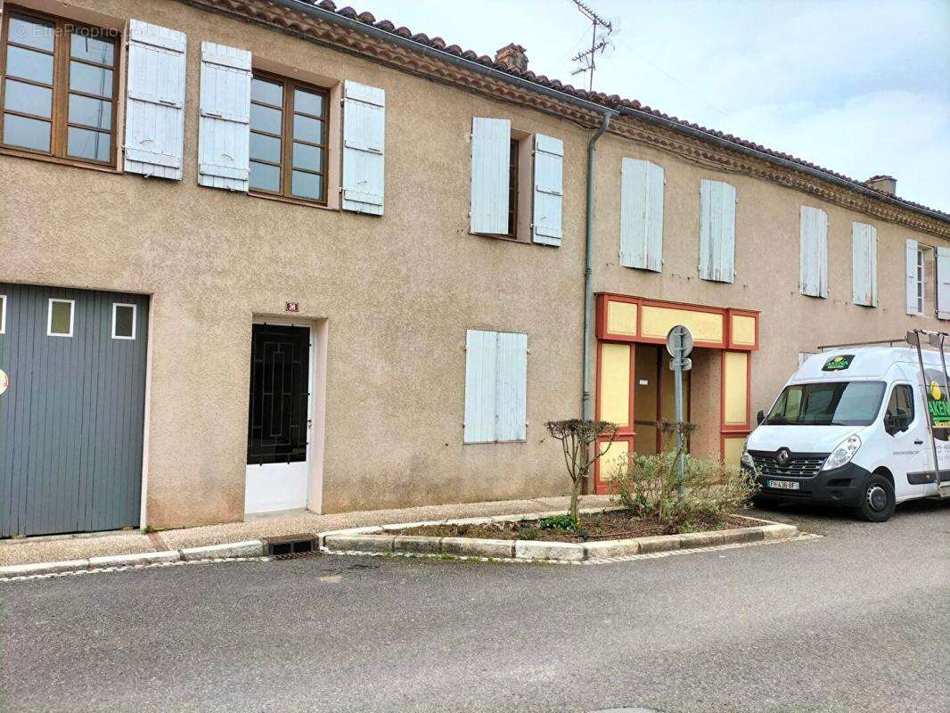 Maison à PUYCASQUIER