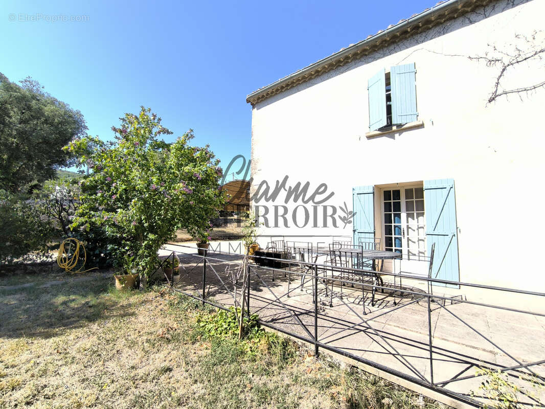 Maison à UZES