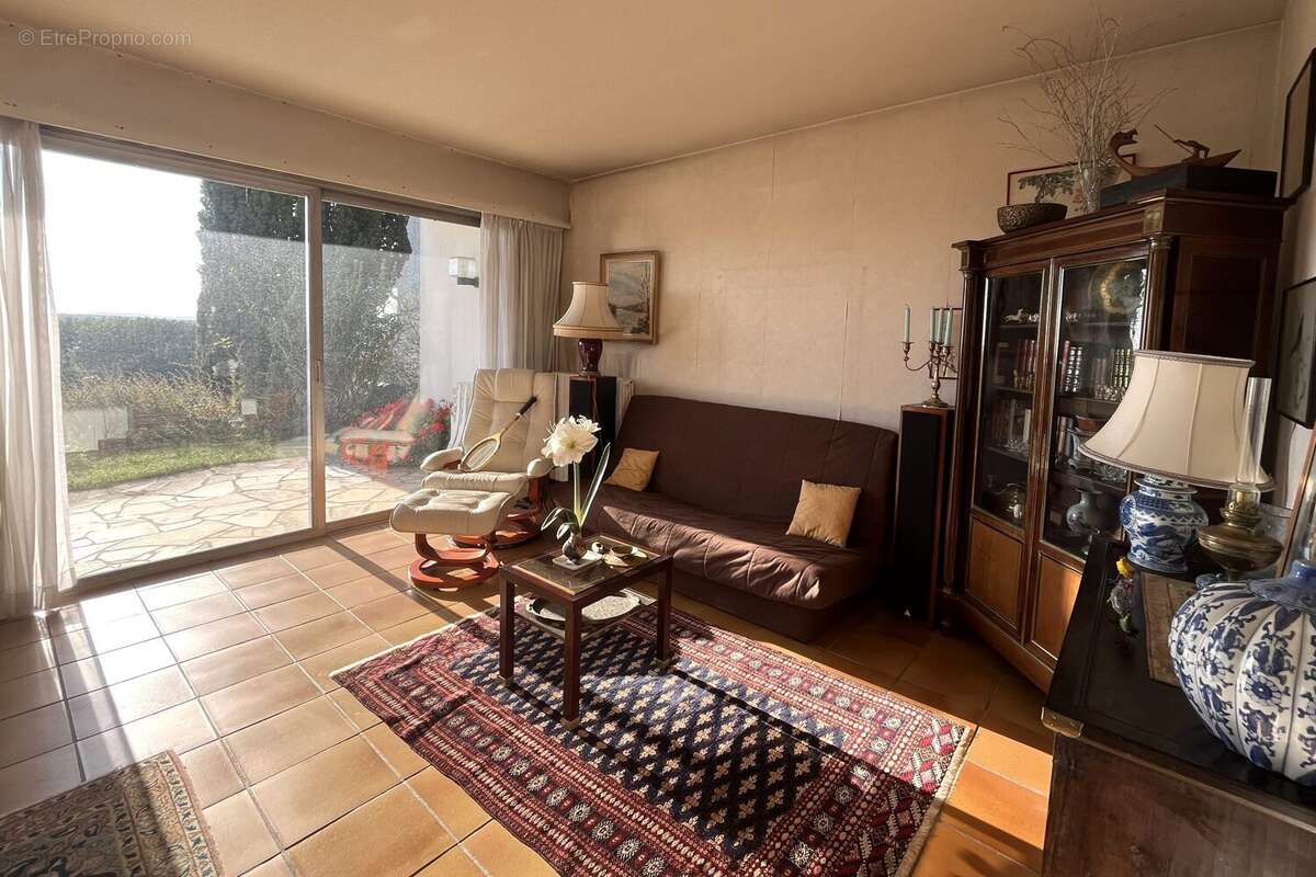 Maison à LA FRETTE-SUR-SEINE