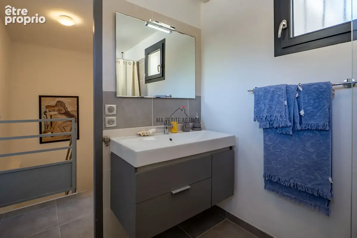 Duplex en front de mer sausset les pins - photo 13