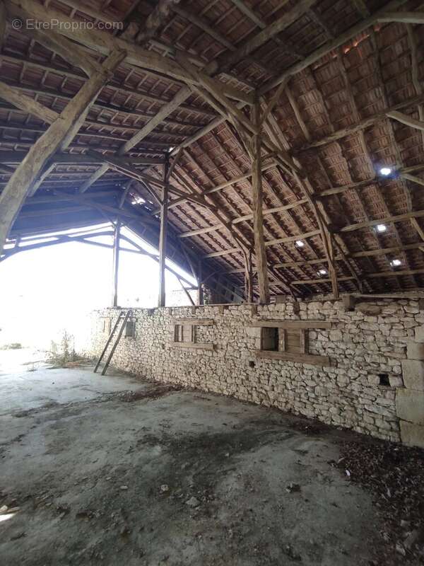 Grange en pierre - photo 17