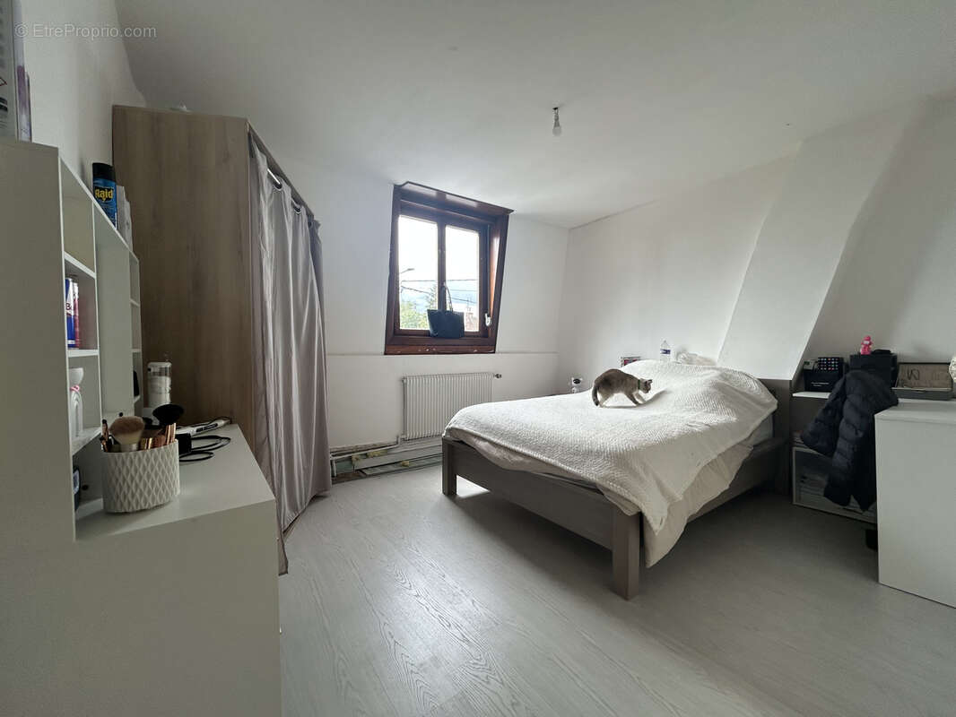 Maison à ESTAIRES