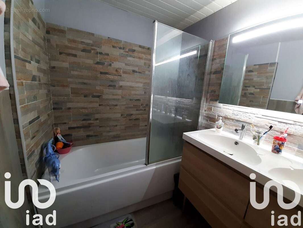 Photo 8 - Maison à VIGNACOURT