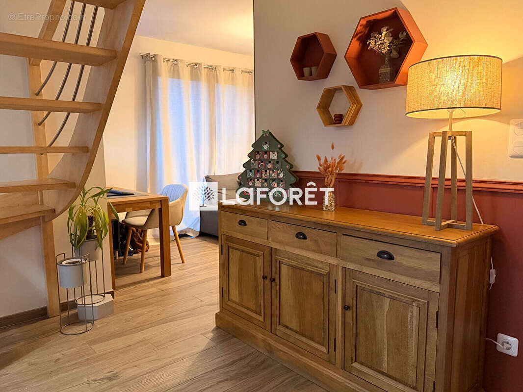 Maison à PERONNE-EN-MELANTOIS