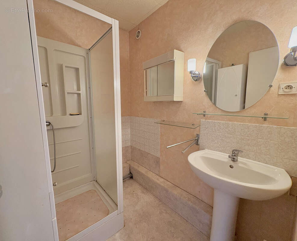 Appartement à LA RICHE