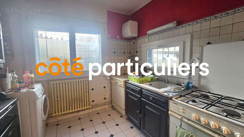 REVIENT A LA VENTE   -   BAISSE  DE  PRIX Maison Carcassonne 6 pièce(s) 112.13 m2 - photo 3