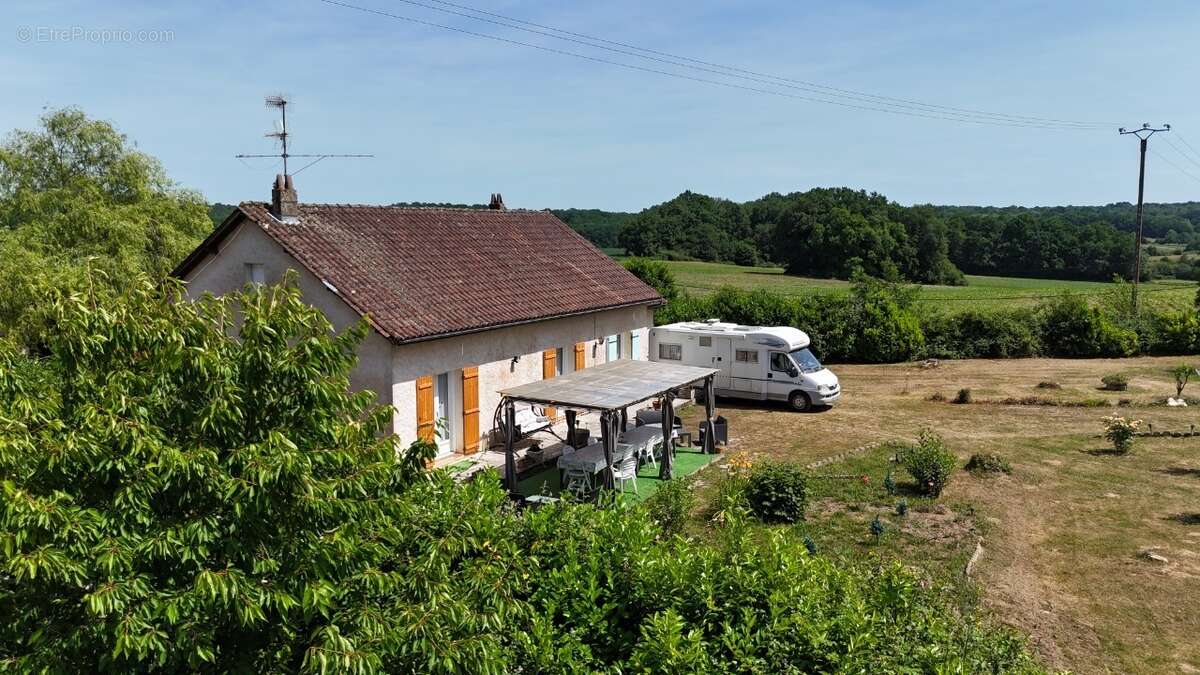 Maison à LALINDE
