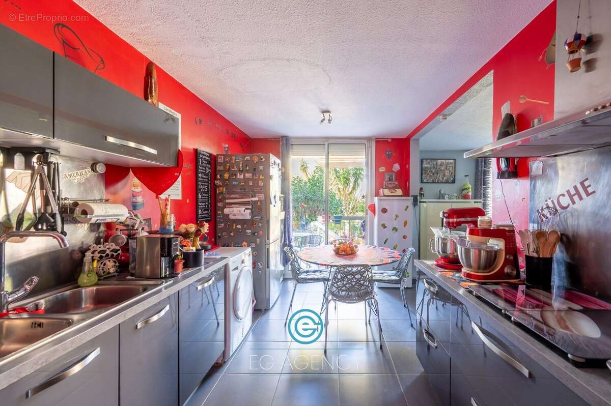 Appartement à MARSEILLE-12E