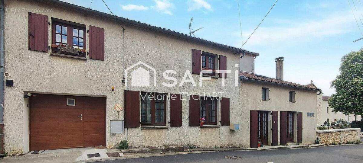 Photo 1 - Maison à YVRAC-ET-MALLEYRAND