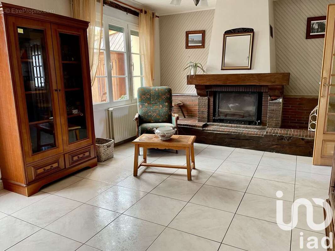 Photo 4 - Maison à CERNUSSON