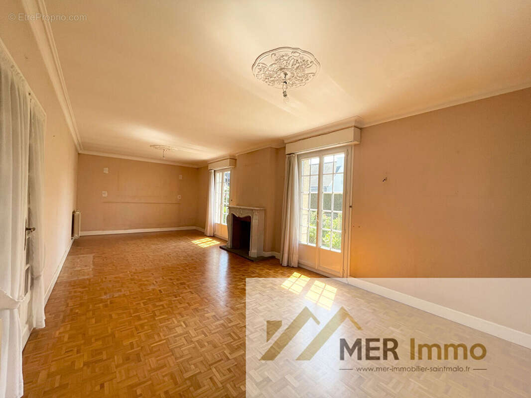 Maison à SAINT-MALO