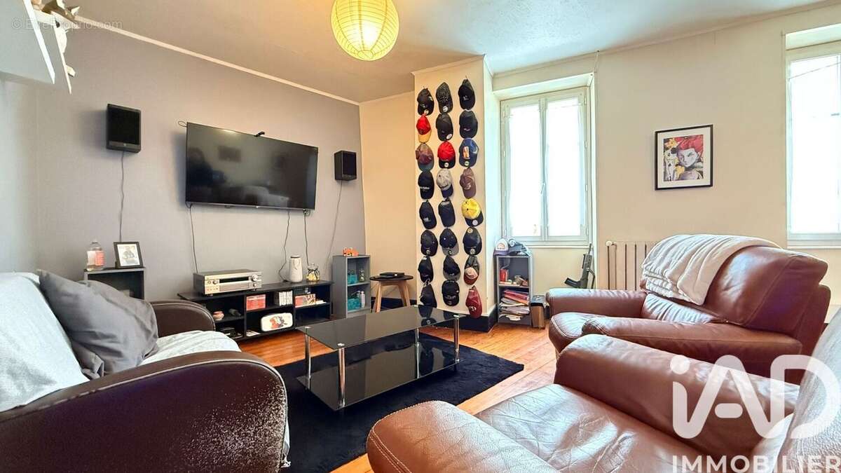 Photo 2 - Maison à TOULON-SUR-ARROUX