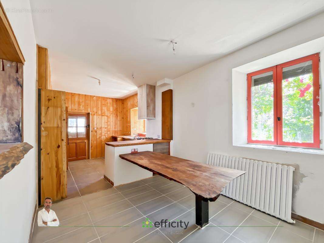 Maison à NONETTE
