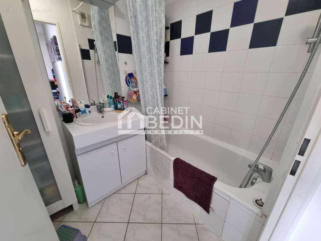 Appartement 68 m² à Libourne  - photo 2