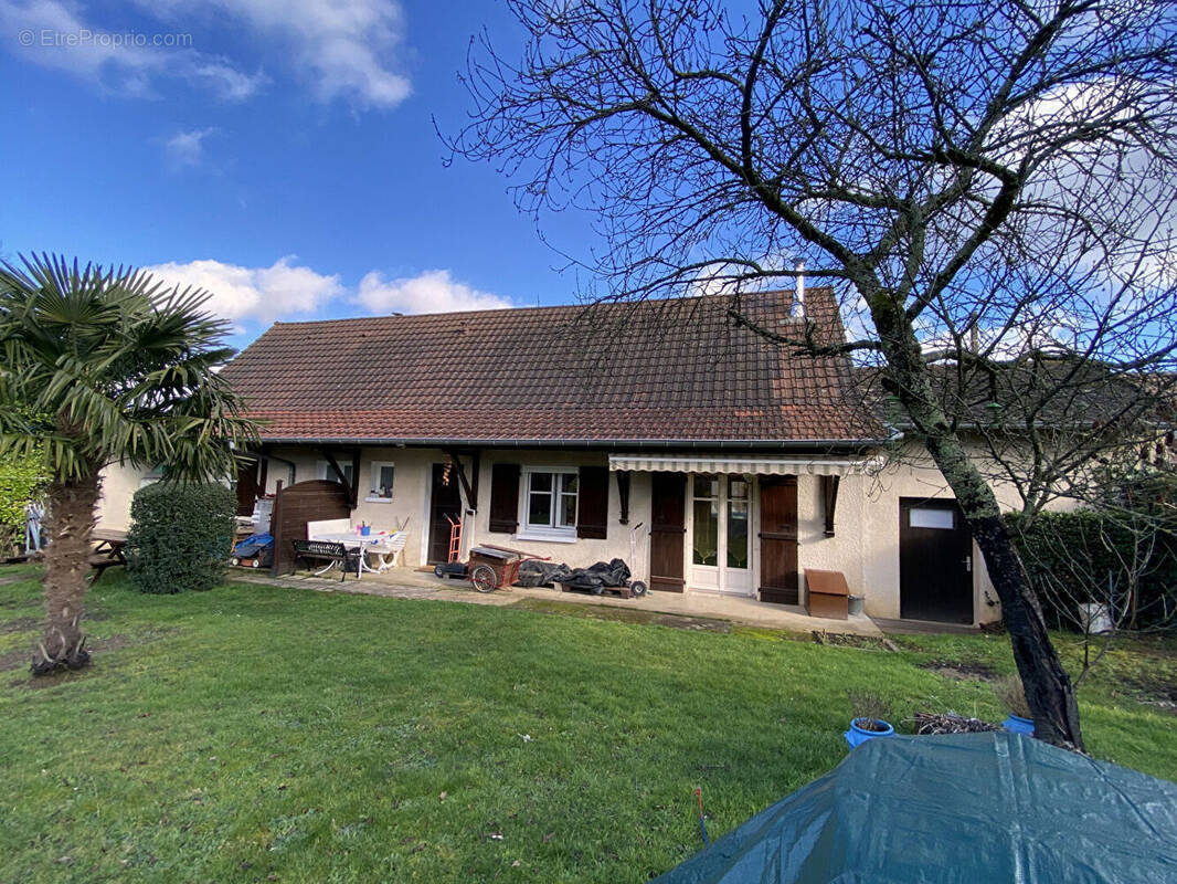 Maison à CUISERY