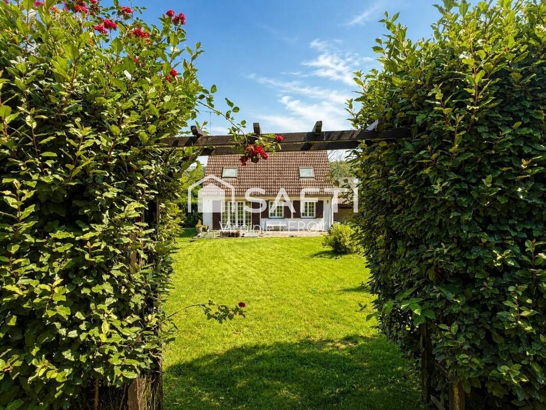 Photo 1 - Maison à SAINT-ETIENNE-ROILAYE