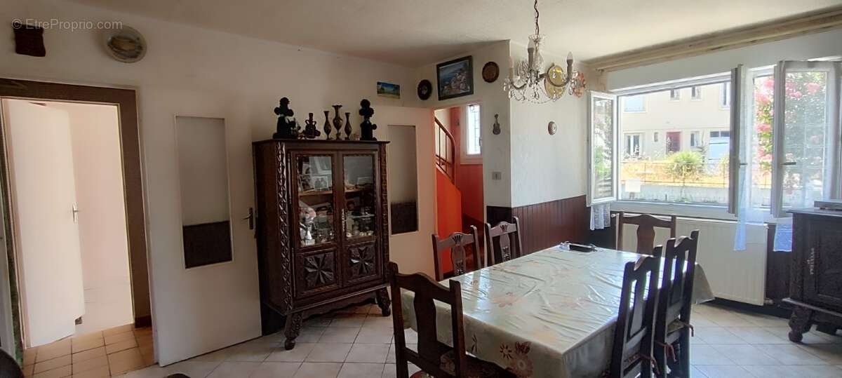 Maison 98 m² à Lalinde  - photo 2