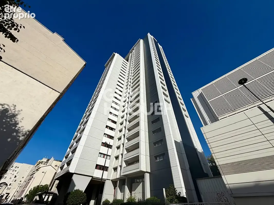 Paris 15e - 2 pièces 44,33 m² - balcon - vue dégagée - photo 6