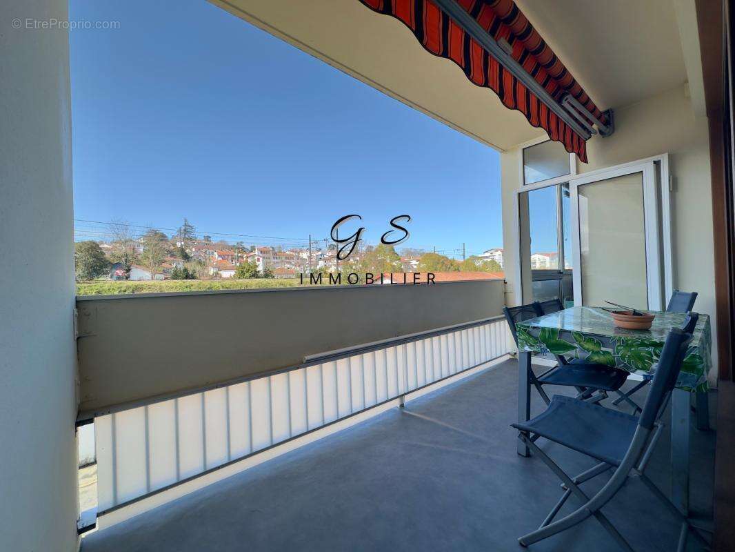 Appartement à CIBOURE