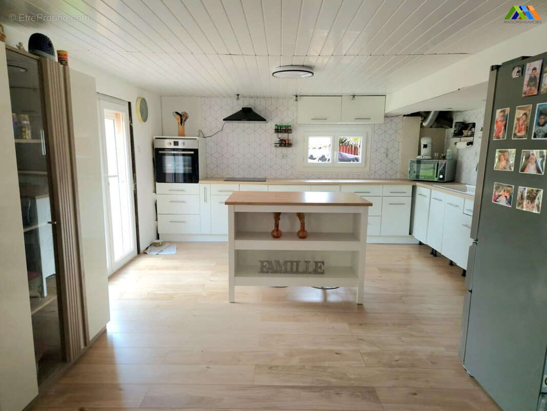 Maison 170 m² à Seissan  - photo 4