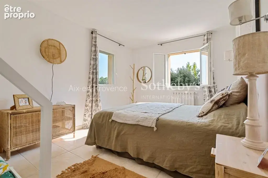 Maison Provençale moderne avec vue exceptionnelle sur la Sainte-Victoire - photo 19