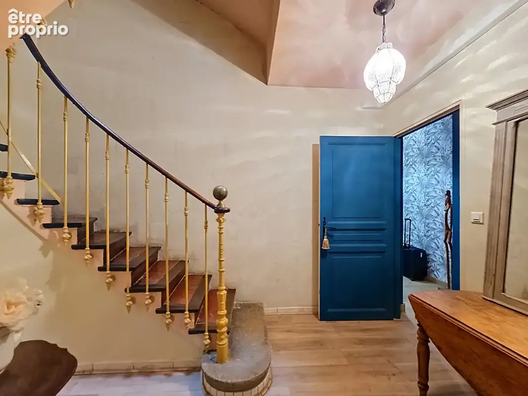 Avignon  Intra muros. Élégante maison de caractère avec terrasses, garage et appartement indépendant - photo 8