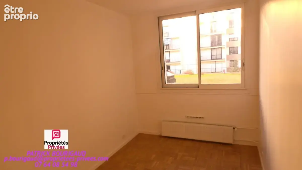 Appartement 75012 - 105 m² au calme et tres clair - photo 9