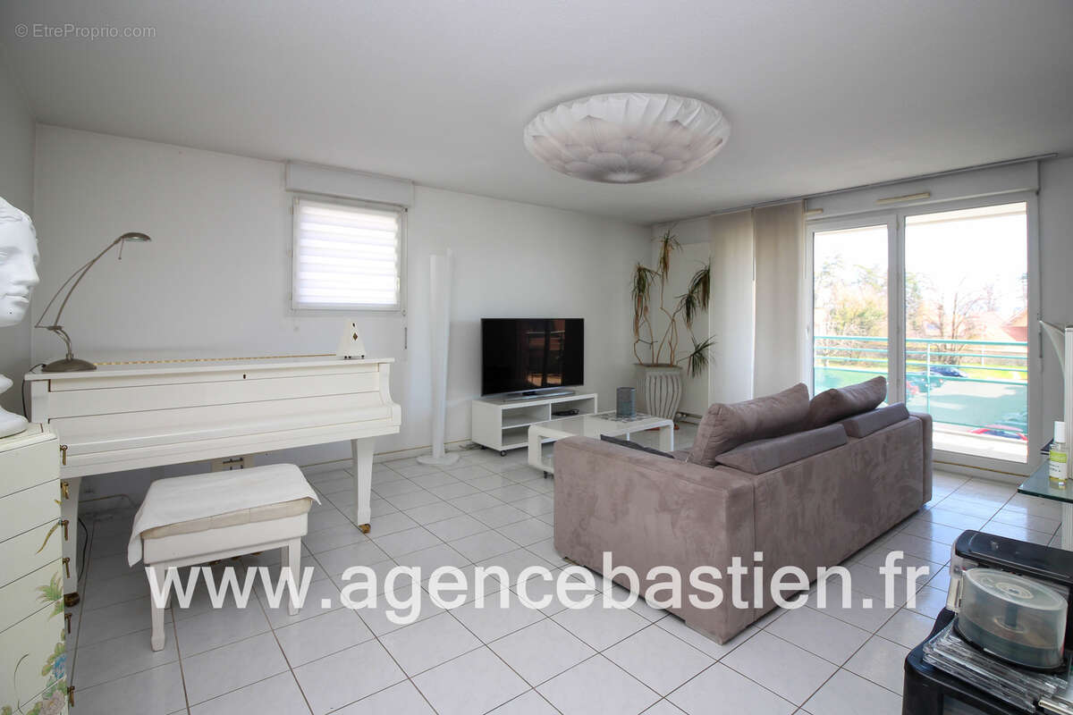 Appartement à GEX